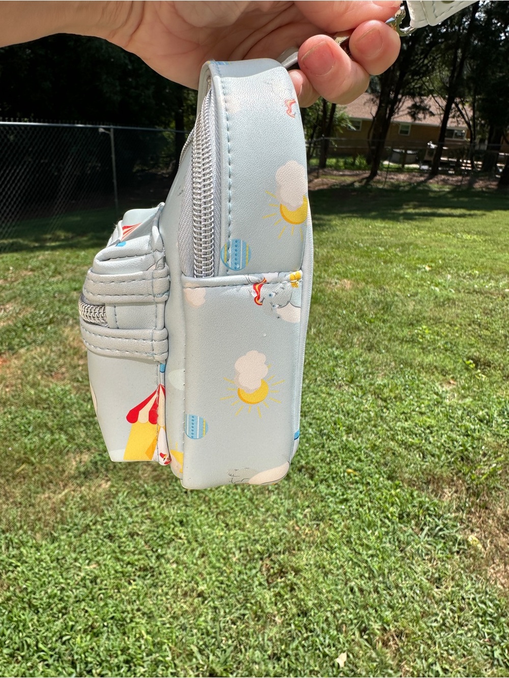 Loungefly Disney Dumbo Circus Wristlet Belt Bag - Picture 6 of 8
